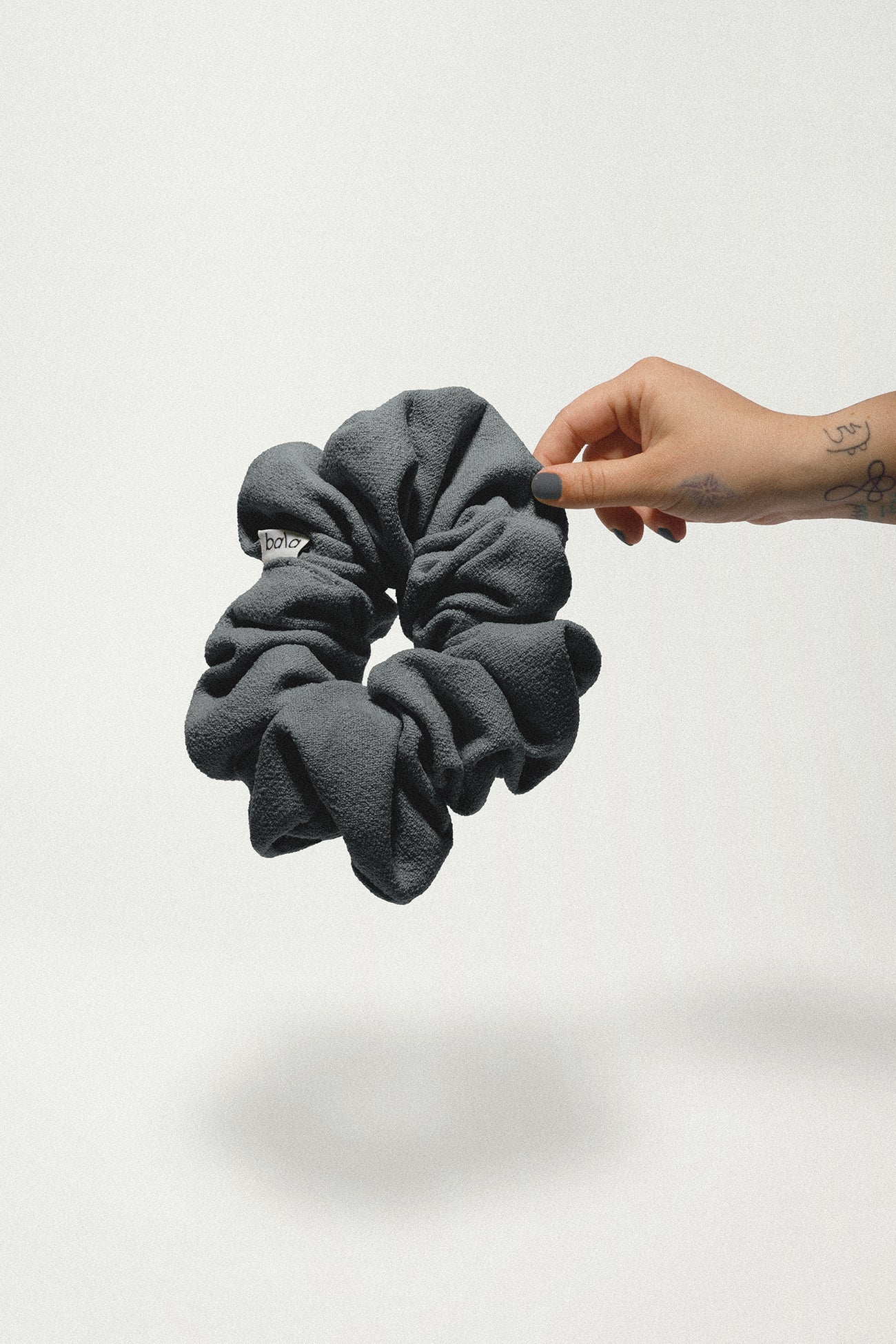 The Mat Scrunchie | Charcoal