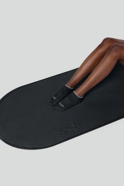 The Play Towel Mat | Charcoal