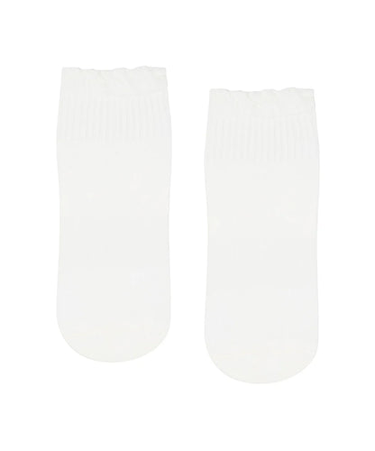 Quarter Crew Non Slip Grip Socks | Snow Ruffle