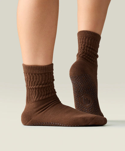 Scrunch Non Slip Grip Socks | Chocolate