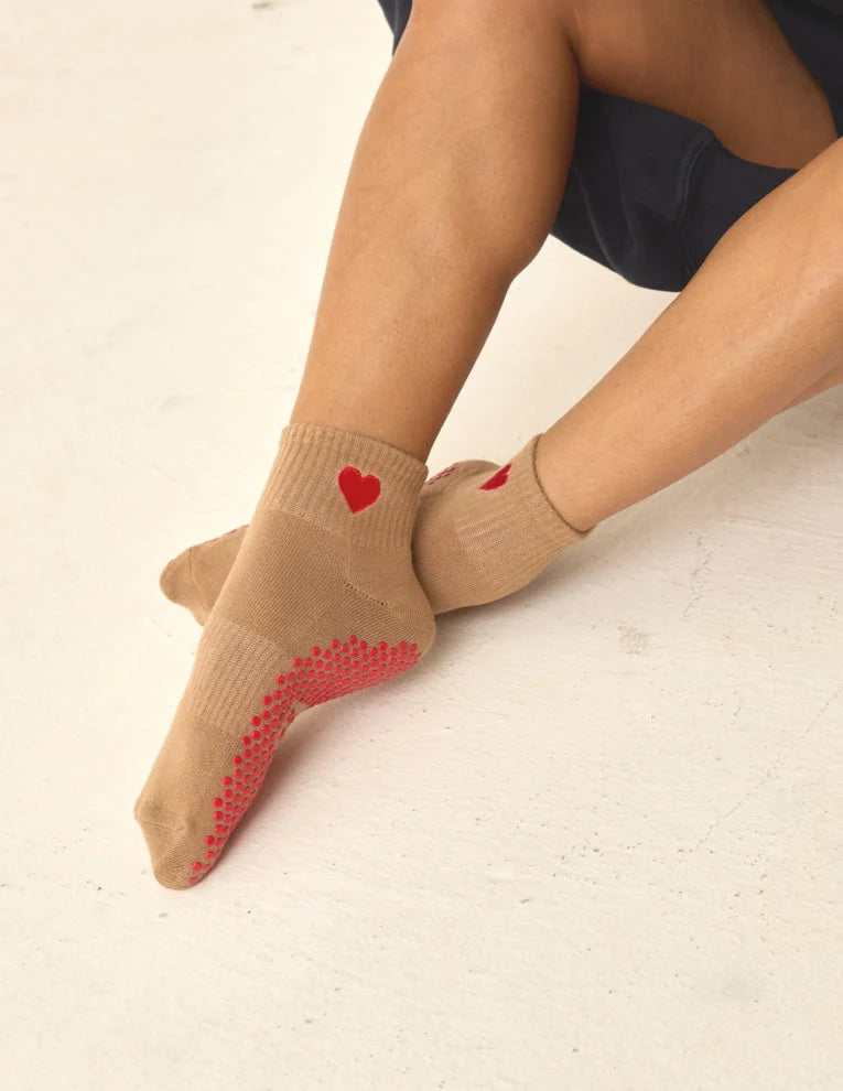 The Harlow Grip Socks | Heart