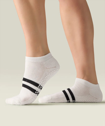Classic Low Rise Grip Socks | Sporty Stripe Ivory