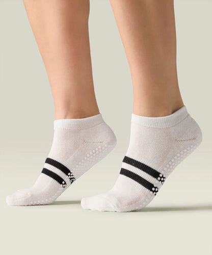 Classic Low Rise Grip Socks | Sporty Stripe Ivory