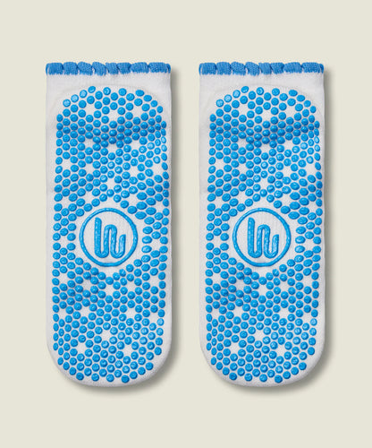 Classic Low Rise Grip Socks | Ivory Blue Ruffle