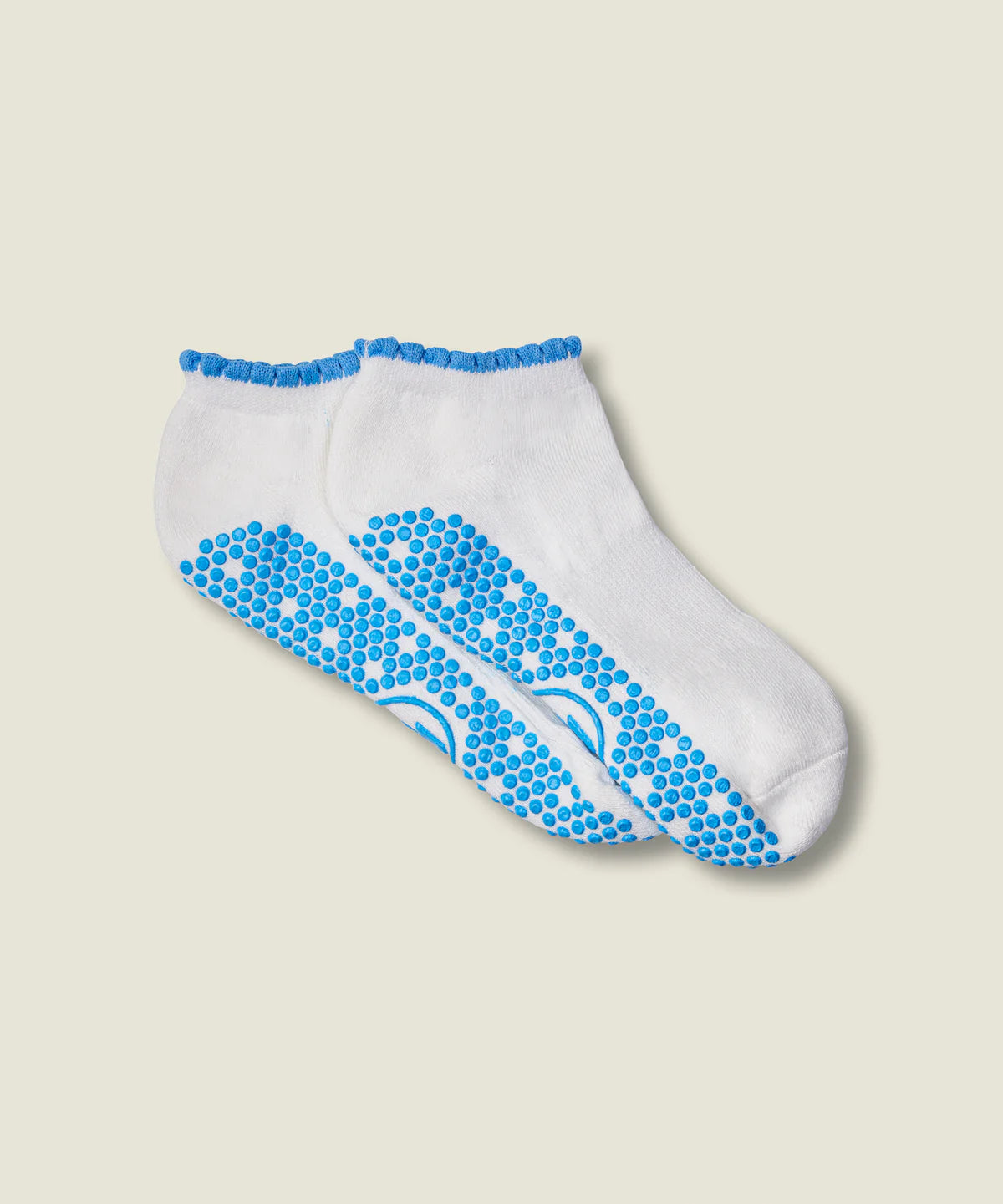 Classic Low Rise Grip Socks | Ivory Blue Ruffle