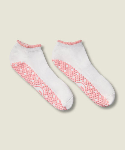 Classic Low Rise Grip Socks | Ivory Pink Frill