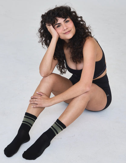 The Crew Grip Socks | Black & Olive