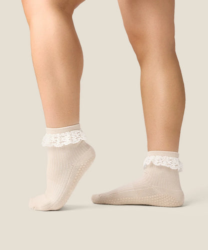 Quarter Crew Grip Socks | Lovers Lace