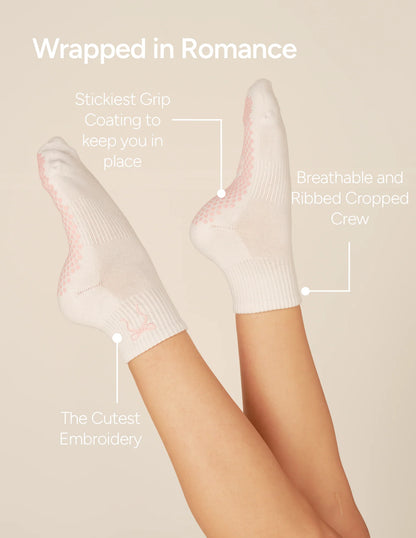 The Harlow Grip Socks | Romance Bow