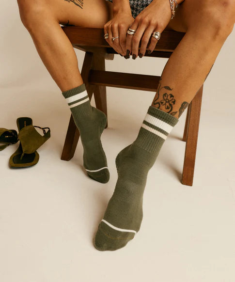 Crew Non Slip Grip Socks | Varsity Stripe Khaki